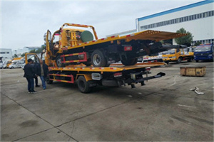 达日同城汽车补胎